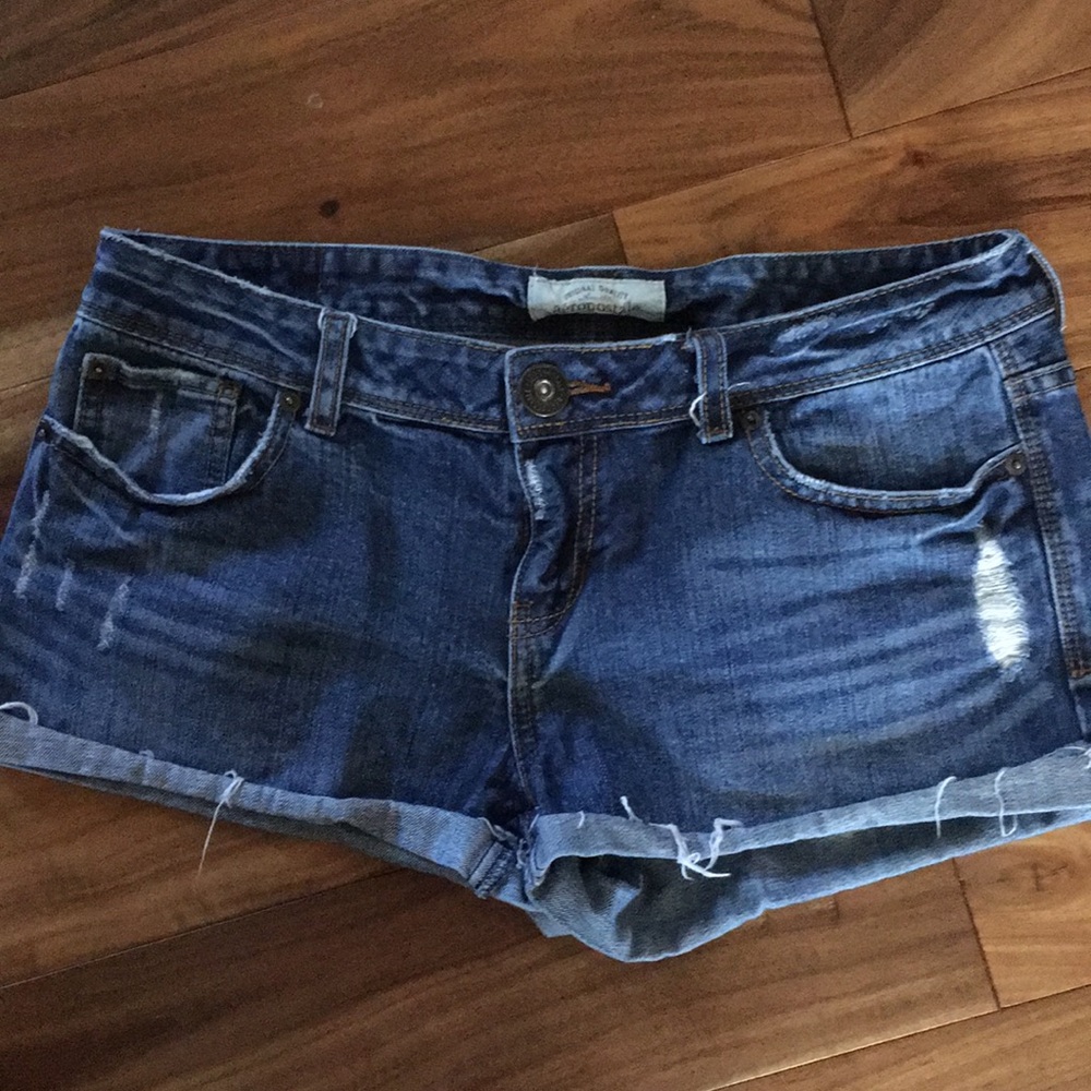 Aeropostale shorts, size 9/10.